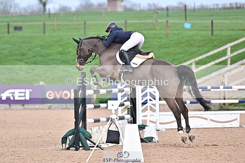 260211-131110-00503 - Cls 5 Foxhunter and 1.20m