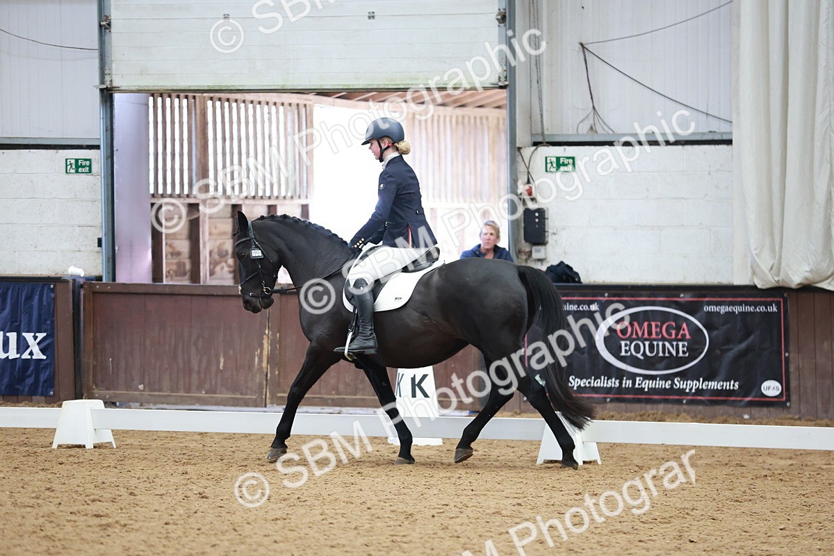 SBM_003915 - Class 2 - Novice 2020