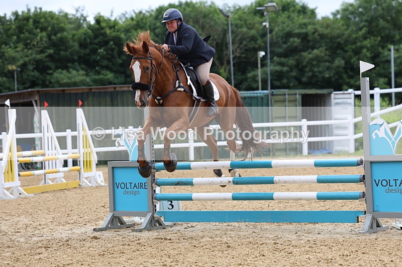 3E7A6131 - Class 4: Senior British Novice/90cm open