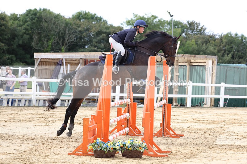 3E7A2271 - Class 4: Senior British Novice/90cm open