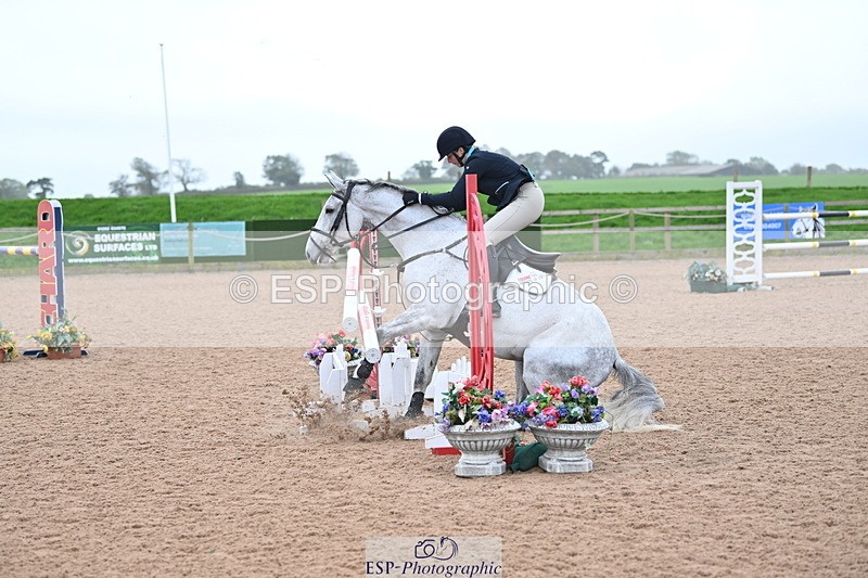 231013A-142917-02713 - Cls 9 Foxhunter & 1.20m Open