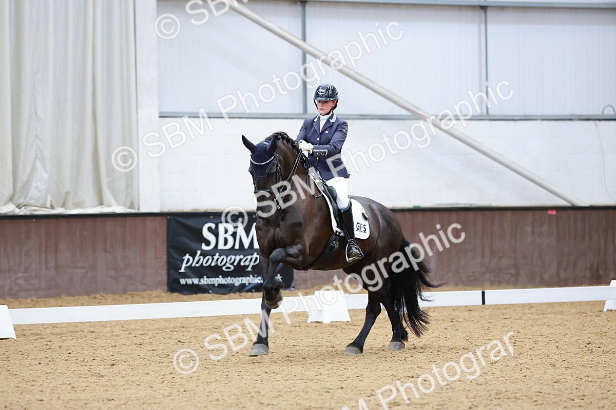 SBM_005908 - Class 3 - Medium 6 - 14.40-15.52