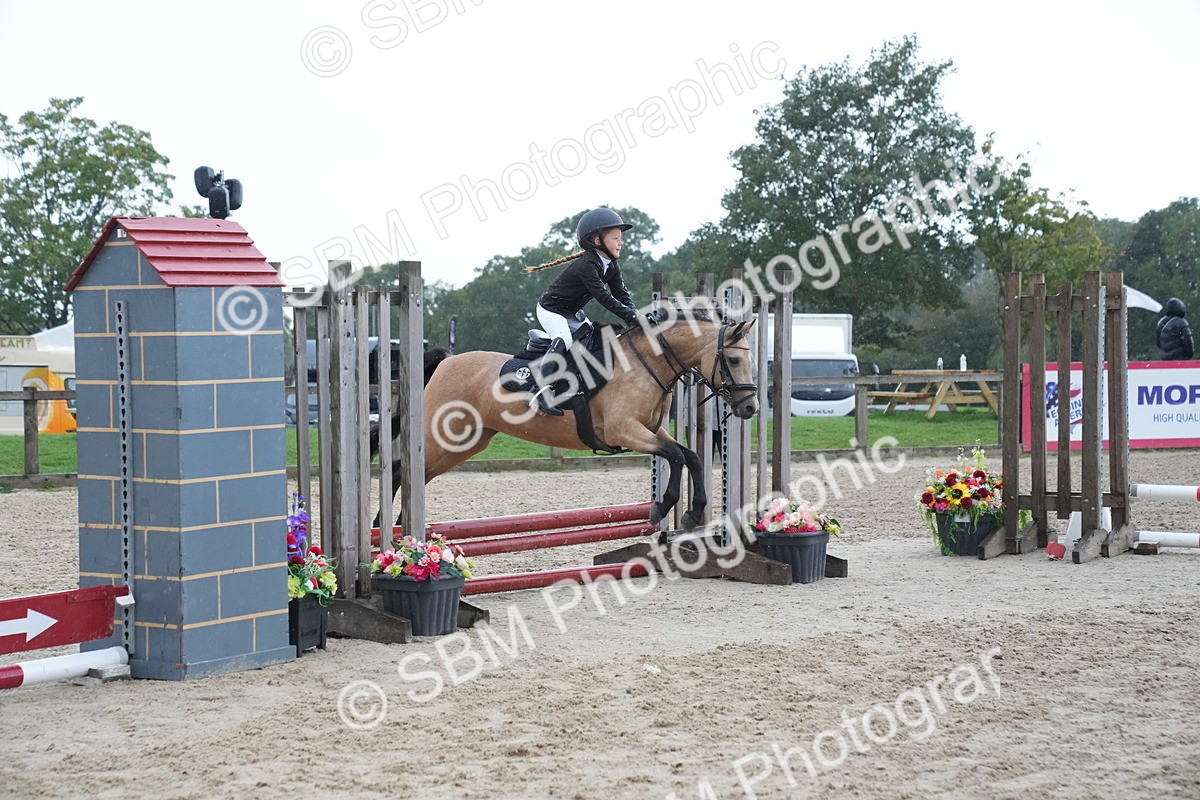 SBM_00165 - J53 - Clear Round 40cm