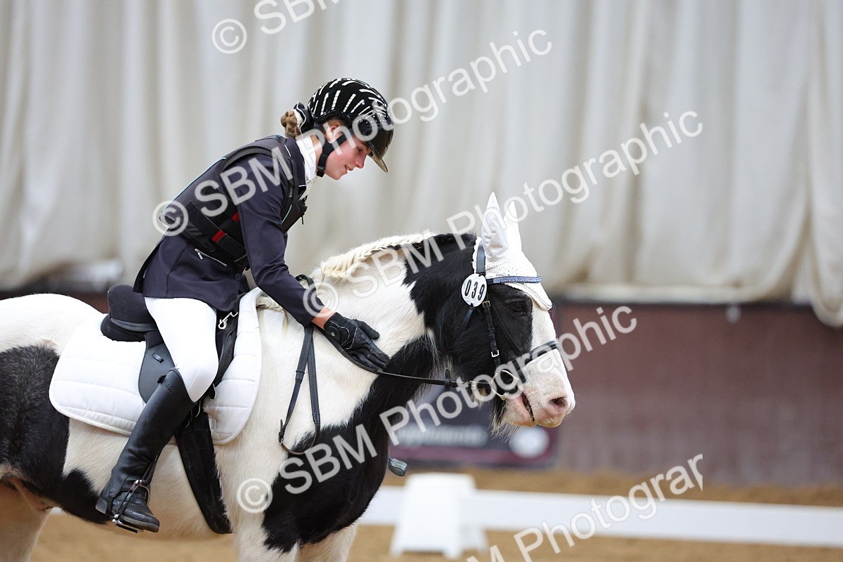 SBM_000477 - Class 2 - Intro 3 - Championship 9.54-10.50