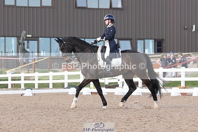 250404-174913-08125 - 129-Mia.Smith-Dutch.Discovery