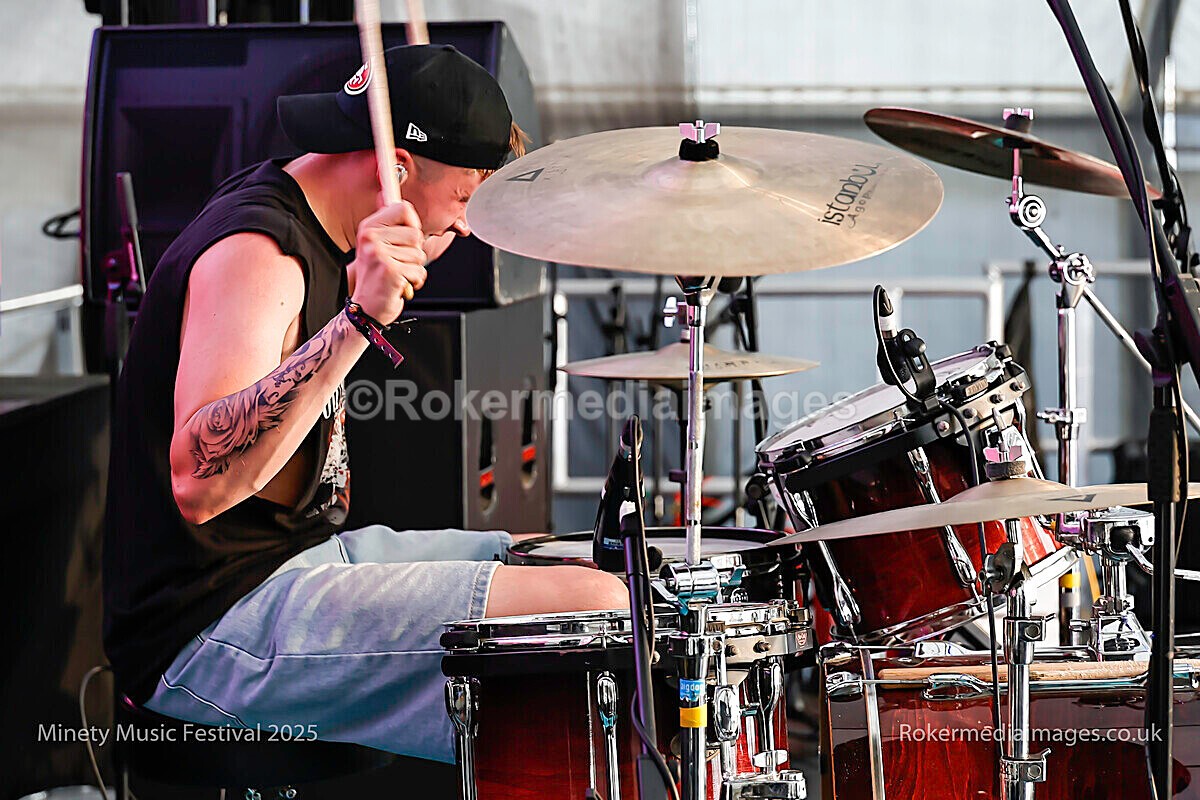 _MGL7266 - MINETY 2025