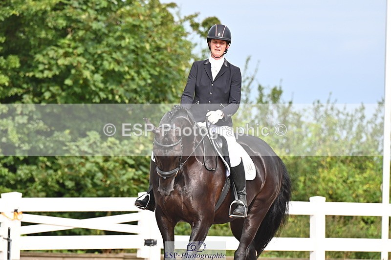 240817A-100920-07665 - 142-Elaine.Cleverdon-Pagante