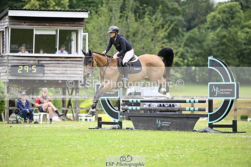 240705-104905-09090 - Cls 27 British Novice and 90cm Open