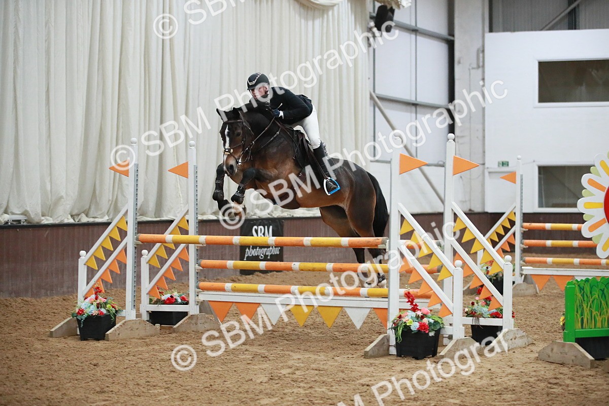 SBM_001035 - Class 4 - Senior Newcomers - 1.10m Open