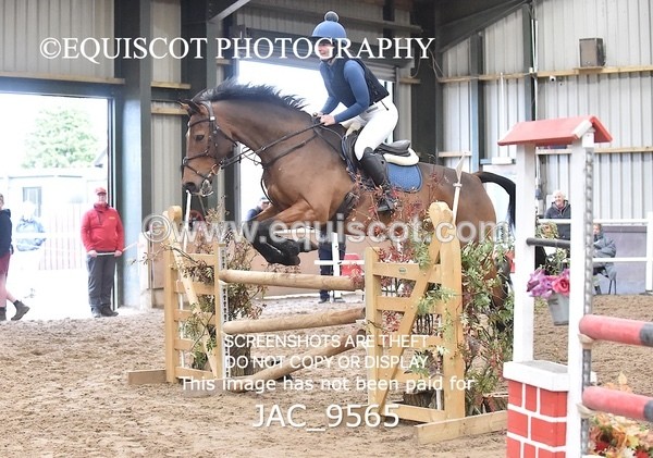JAC_9565 - CLASS 9 ARENA EVENTING BE 1M