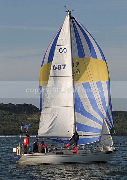 100619 EQUATOR 687 IMG_3284 - ROUND THE ISLAND RACE 2010