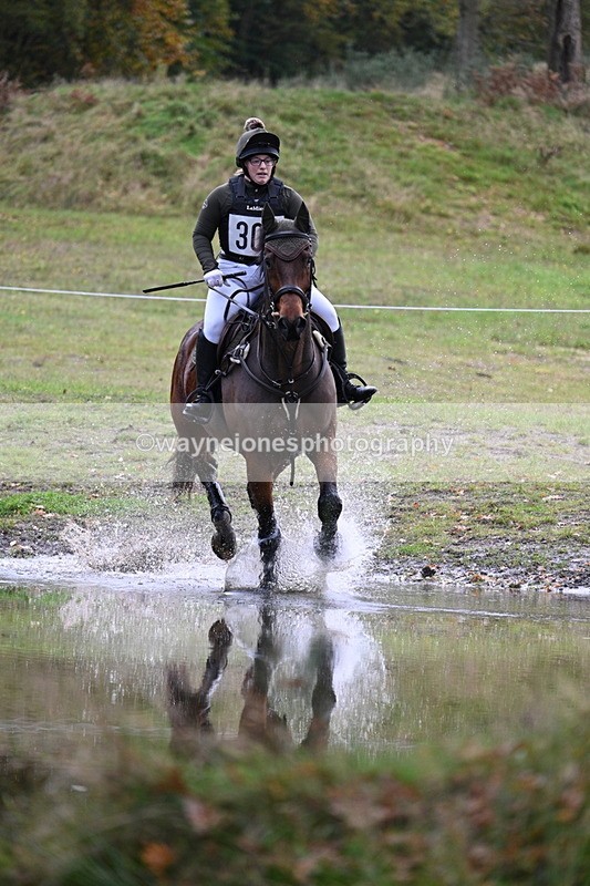 WJ7_4831 - 100cm Cam 2 Water Time 15:21 to 15:27