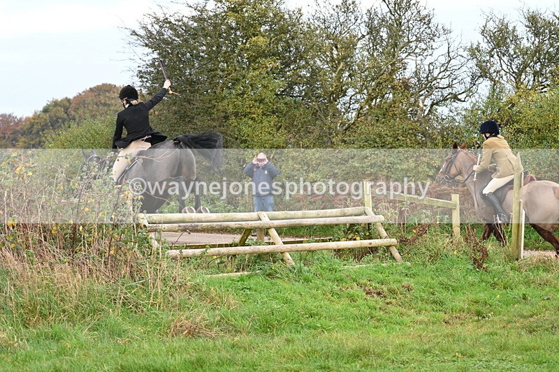 WJ7_0349 - Camera 1 & Last fence