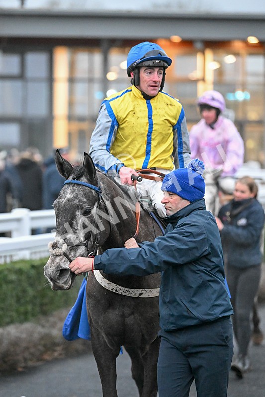 100225-Race 6-Count Of Vendome-6990 - Race 6