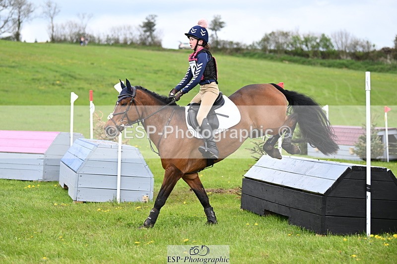 250419-150304-12604 - 812-Emilia.Kangurs-HOLLYWOOD.COMMANDER.IN.CHIEF