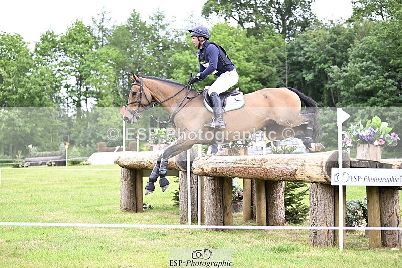 250524A-172251-14726 - C-284-Harry.Dzenis-KILBUNNY.MAXIMUS