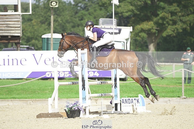 230909-123040-05693 - Cls 17 Snr 1.05m Open