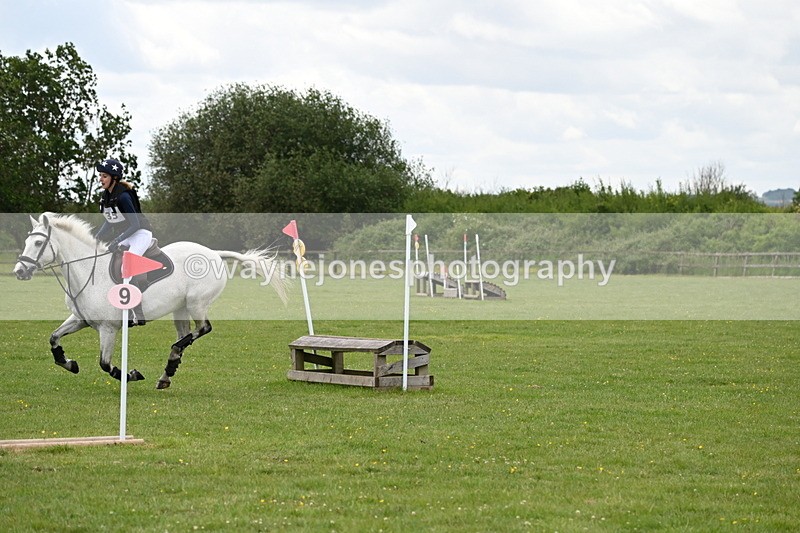 WJ6_3573 - Class 5 80cm Pairs