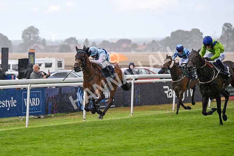 240625-Race 4-Gincident-8197 - Race 4