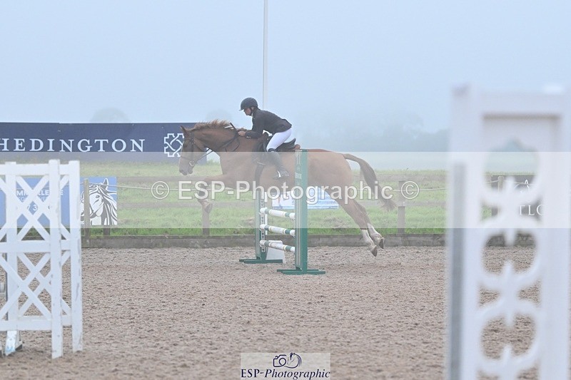 240813-193413-00966 - Classes 7 A&B 90cm