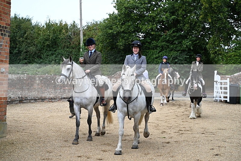 WJ7_6840 - Berks & Bucks at Blandy’s Farm 31-08-25