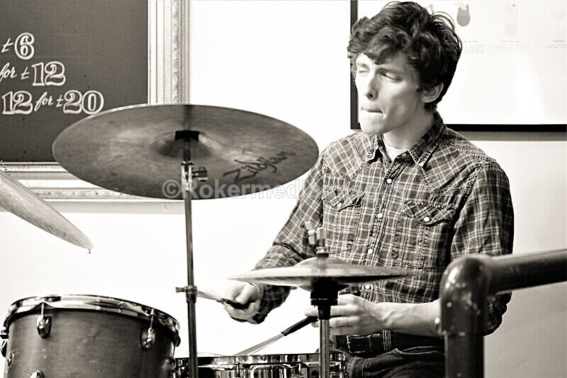 DAN-29 - Daniel Newberry Quartet