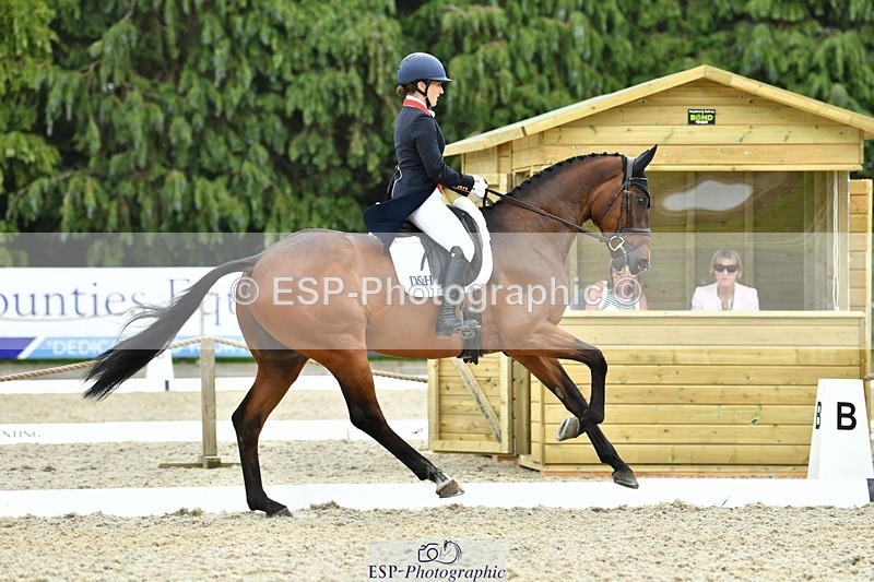 230525-141611-04414 - 419-OUTBACK_II-Laura_Collett-DR