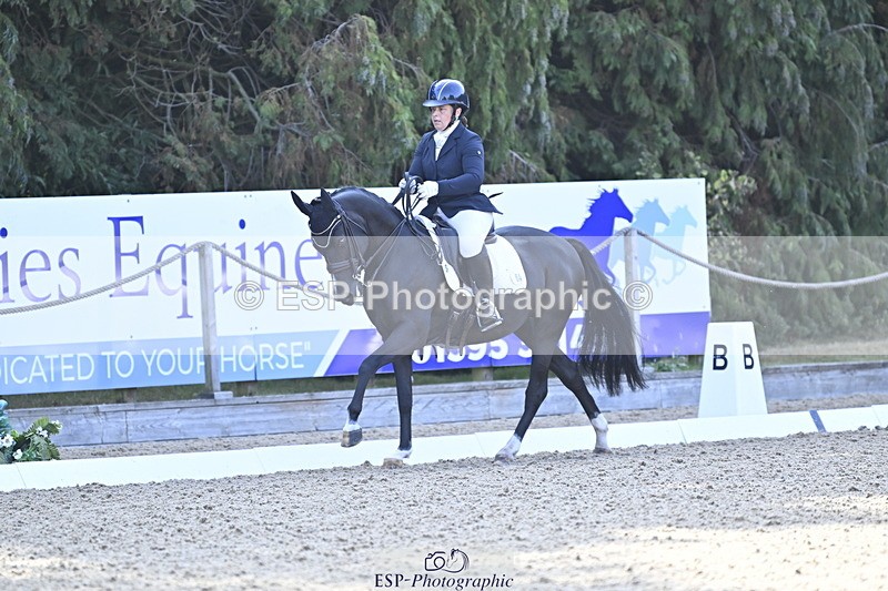 250810A-100340-04755 - 064-Amy.CoxPretty.Picture