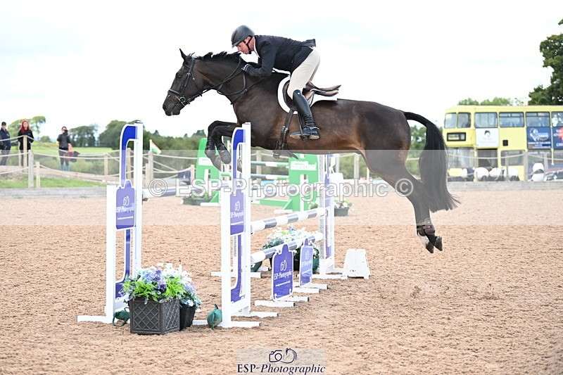 240912A-122932-01482 - Cls 3 Snr Foxhunter