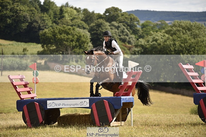 250802A-104436-01175 - B-057-Emma.Ergatoudis-MINERVA.VAN.DE.KOOLDRIES