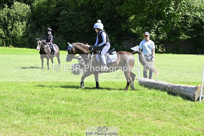 240728B-105422-00735 - Theo's Group XC