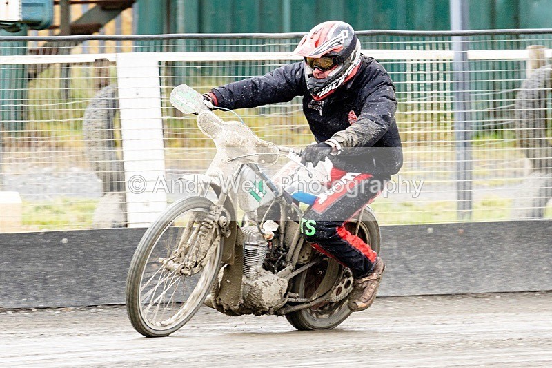 181006-7D-8E0A1886 - Ride & Skid It