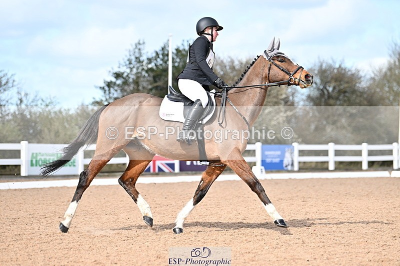 240324A-123317-02303 - Novice 28, 12.15 to 13.00