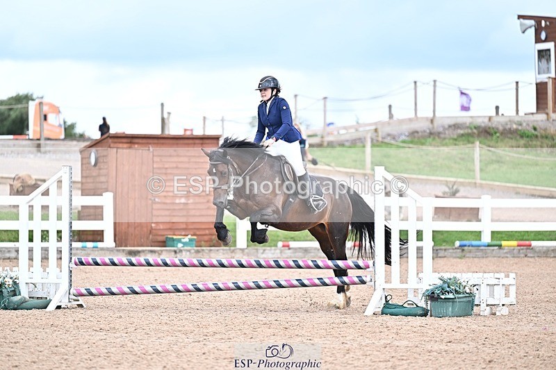 250729-145930-00054 - Clear Round and 60cm