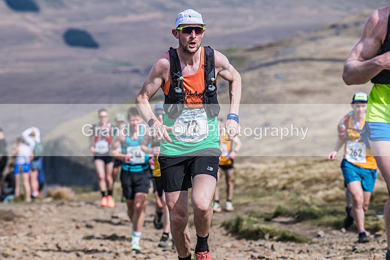 Pen-Y-Ghent-194 - The 3 Peaks Race Saturday 25th April 2026 - Pen Y Ghent