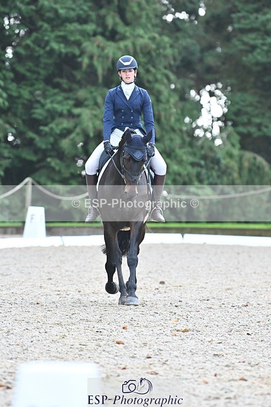 231019-120647-03016 - 112-REHY.HULABALOO-Millie.Rogers-DR