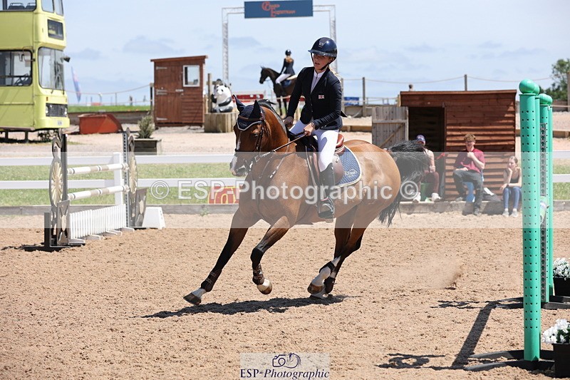 240629A-135241-06593 - Cls 19 Foxhunter and 1.10m Open