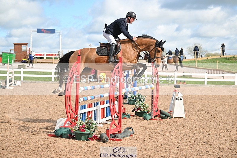 240419A-152258-08643 - Cls 14, 1 Star Bronze Tour 1.10m