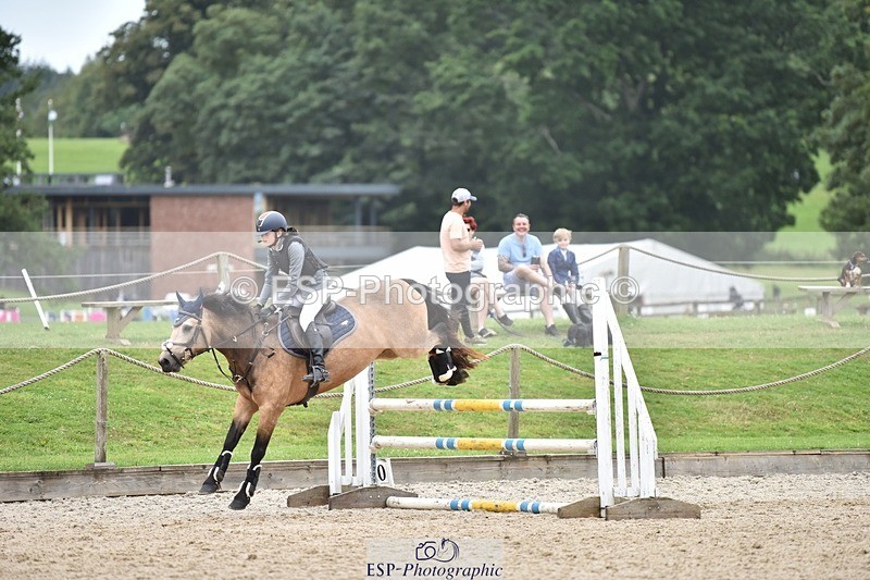 240802-113918-02765 - 90cm Round 1