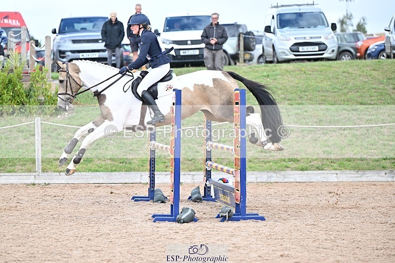 250831-122006-08205 - H-376-Chloe.Robinson