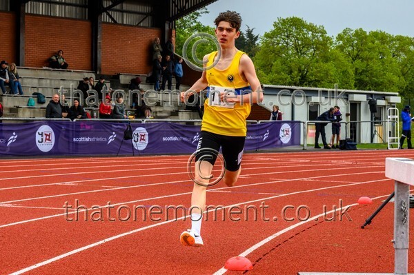 Opener25-918956 - Track Male