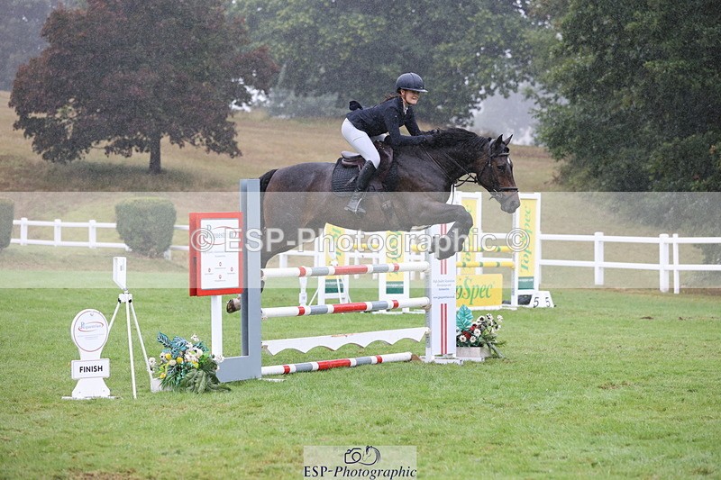 250830A-133432-06712 - Cls 16 Snr Newcomers and 1.10m Open