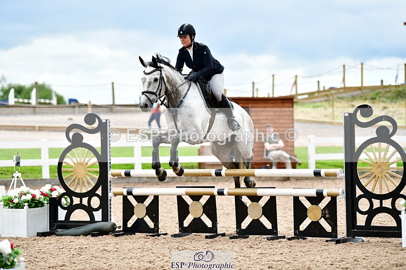 240524A-130750-03364 - Cls 22 95cm National Am Qualifier