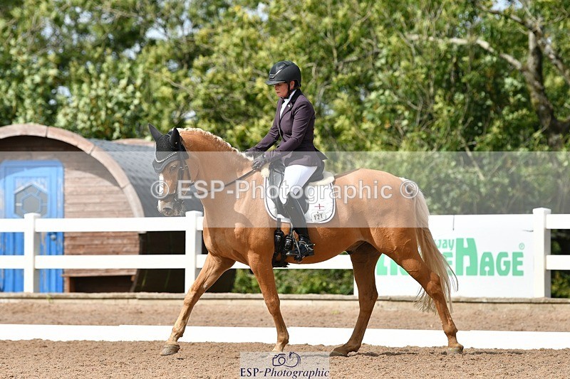 250906-134324-02967 - 121-Jodie.SmithAmber