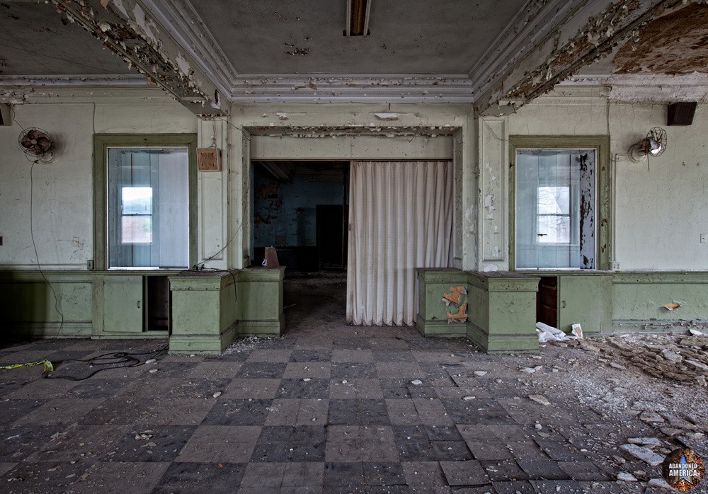 New Castle Elks Lodge photo - Abandoned America