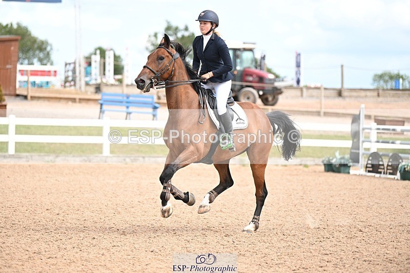 250723-154608-01217 - Cls 6 Foxhunter and 1.20m