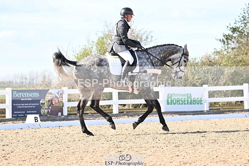 240324A-150220-04136 - Novice 27, 14.30 to 15.25