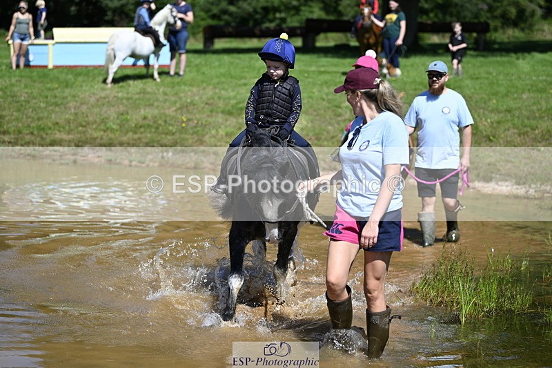 240728B-110820-01119 - Gemma's Group XC
