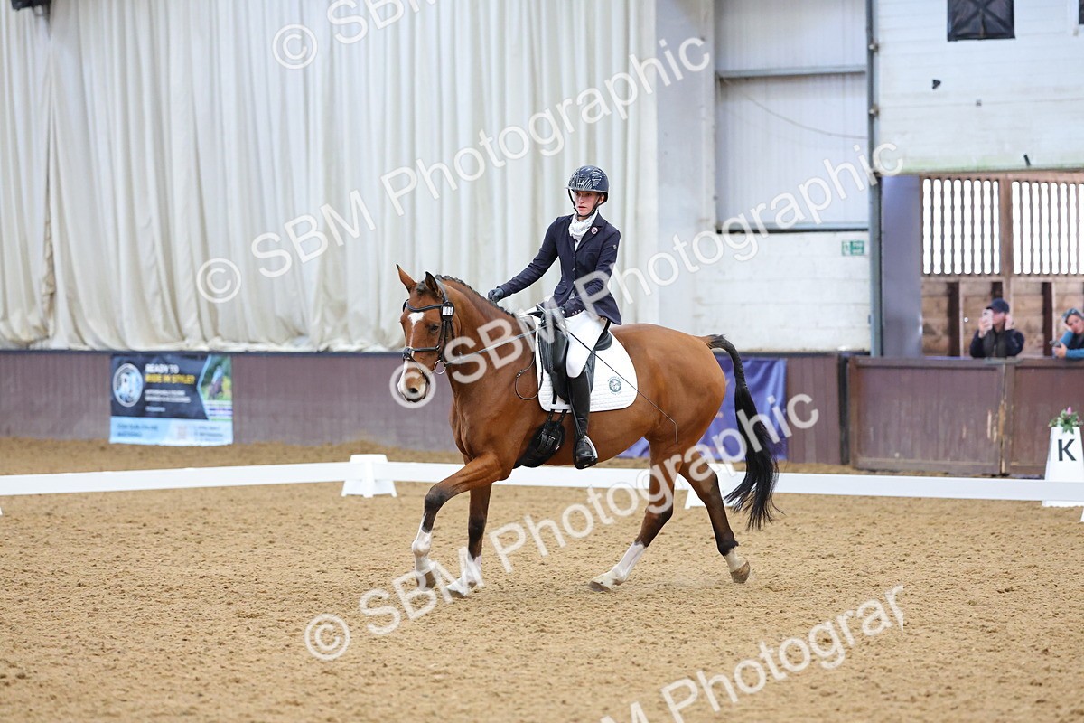 SBM_003051 - Novice
