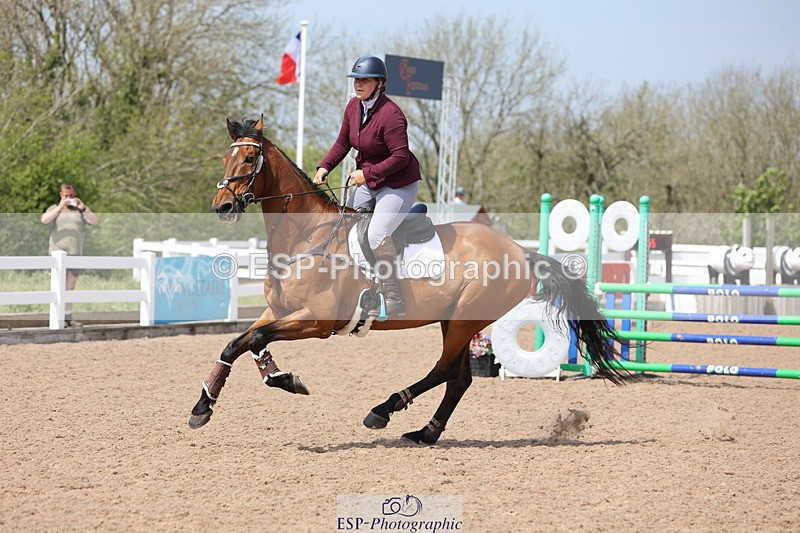 240510A-141200-07495 - Cls 17 1.05m National Am Quali